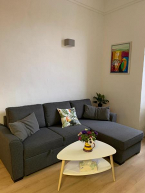 Cosy apartment Vieil Antibes